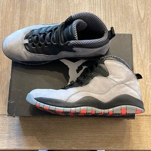Jordan 10 “Infared” size 11